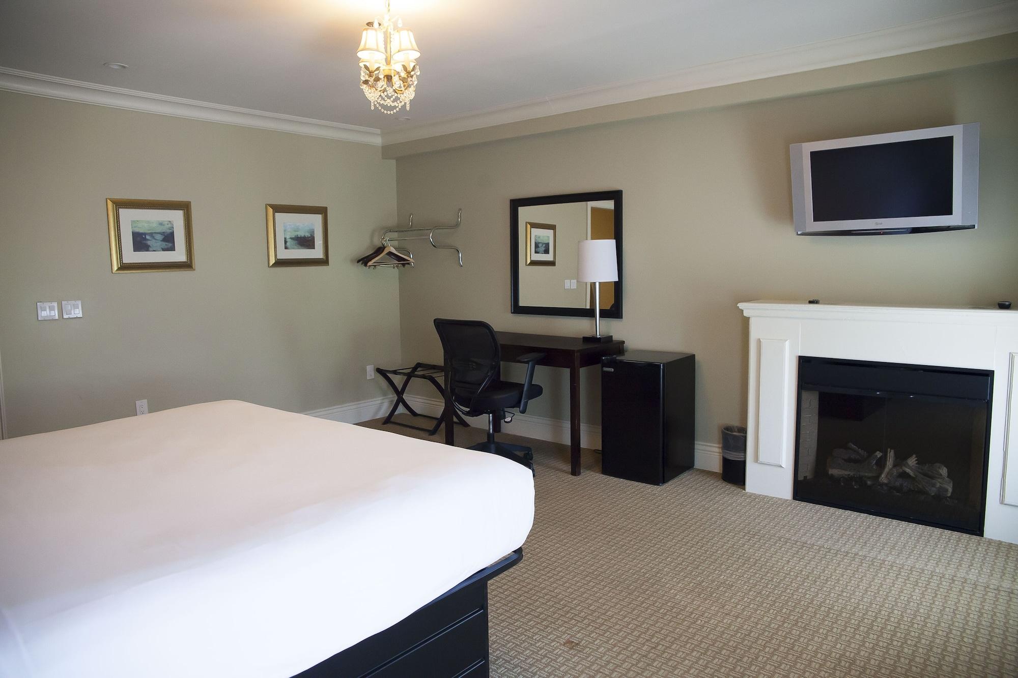 Niagara Crossing Hotel And Spa Люистън Екстериор снимка