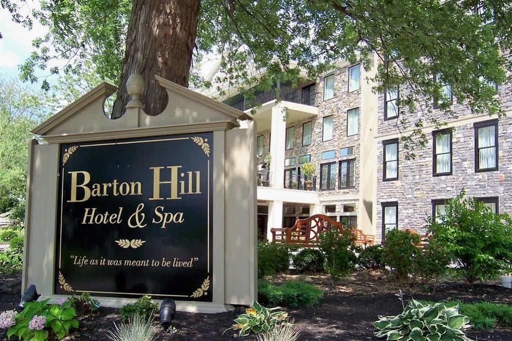 Niagara Crossing Hotel And Spa Люистън Екстериор снимка